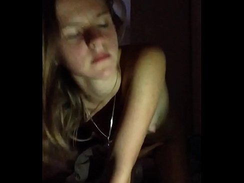 ❤️ Ib tug ntxhais masturbates thiab cums ❤  Porno fb  ntawm peb
